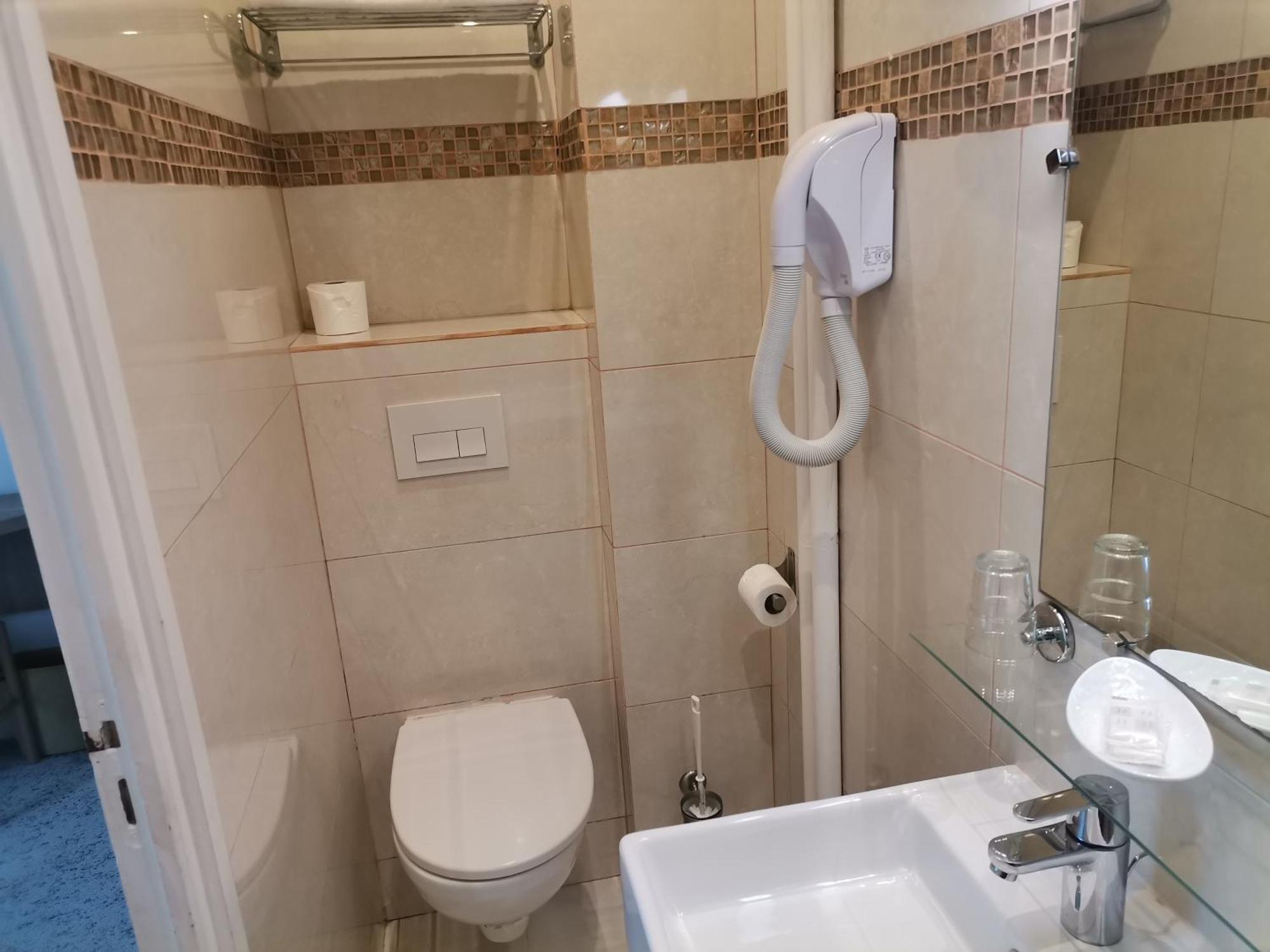 Hotel Agenor Париж Екстериор снимка