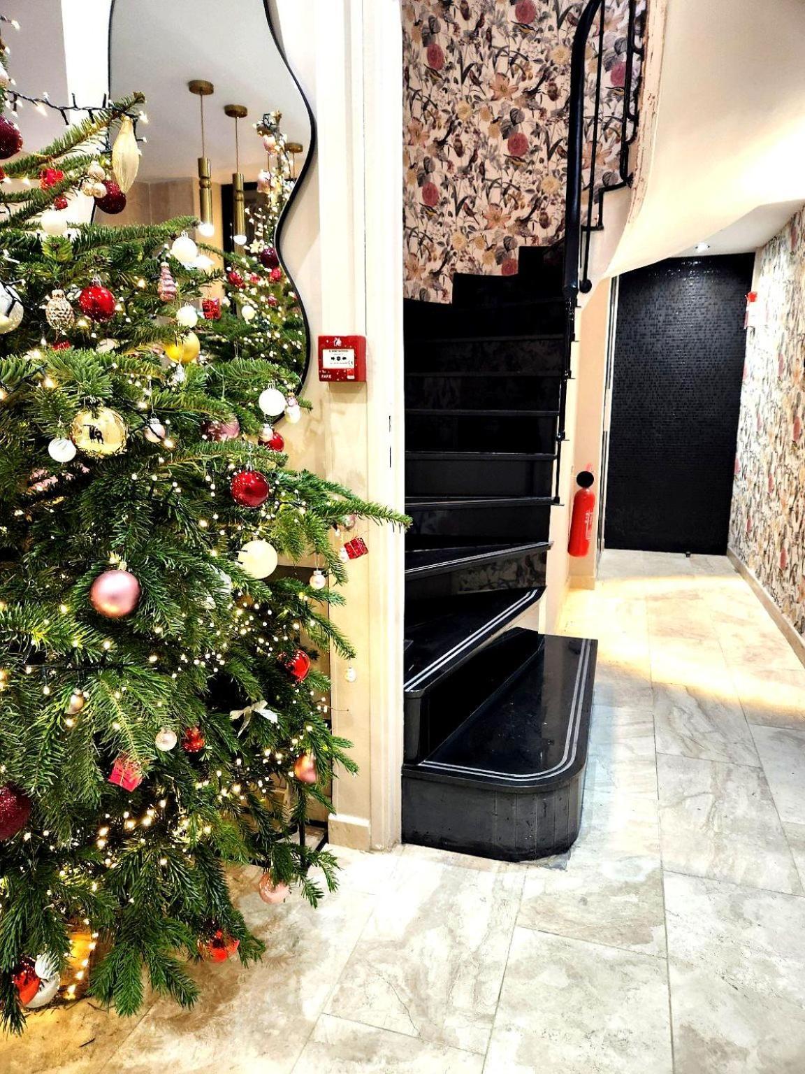 Hotel Agenor Париж Екстериор снимка
